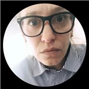 mi trabajo se basa en valores fundamentales, tales como amorosidad, trabajo en equipo, integridad, honestidad, humildad, dare clases a quien lo necesite, para potenciarlos y ayudarlos en expandirse.